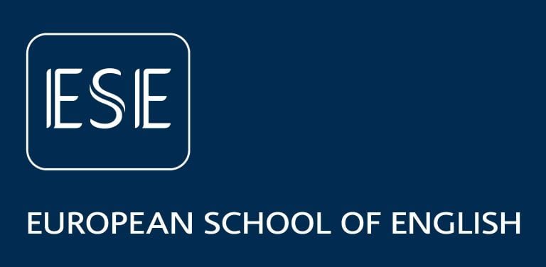 ЕСЕ-обрнути логотип
